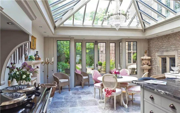 陽光房選擇什么樣的風格才好，定制需要注意哪些問題？